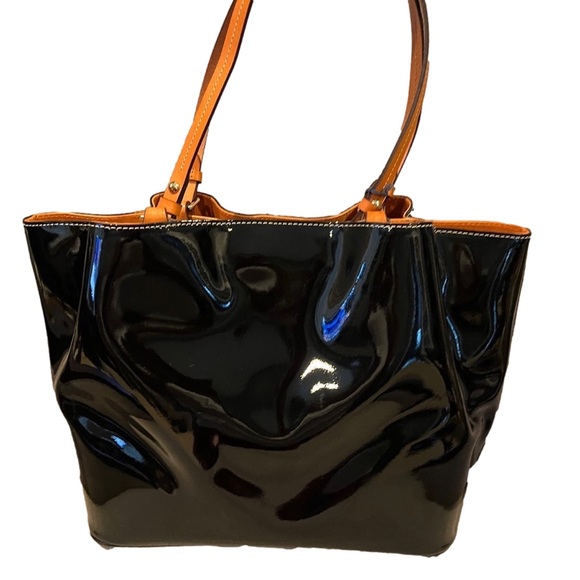 NWOT Dooney and Bourke | Flynn Patent Leather Shoulder Bag - Picture 2 of 13